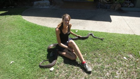 "Venčenie" hadov bola celkom zaujámavá činnosť. Snažili sa mi utiecť :-)